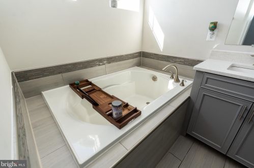 1309 Sewards Ct, Aberdeen MD  21001-3950 exterior