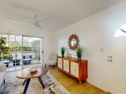 263 Mananai Pl, Honolulu, HI 96818-5329