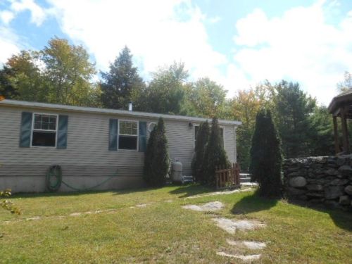 140 Pine Ridge Rd, Wakefield, NH 03887-6104
