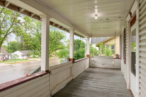 301 Main St, Lonsdale, MN 55046-9634