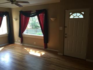 1211 Maple St, Everett, WA 98201-1835