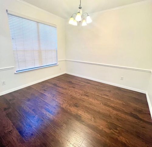 1816 Amber Ln, Carrollton TX  75007-1467 exterior