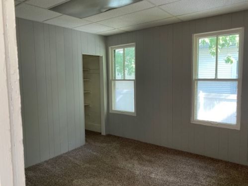801 Mill St, Swygert IL  61764-1328 exterior