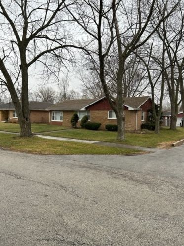 6935 115th Pl, Worth, IL 60482-2348