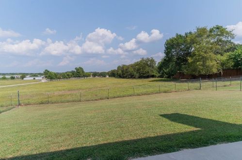 1451 Stonecrest Rd, Argyle TX 76226-6776 exterior