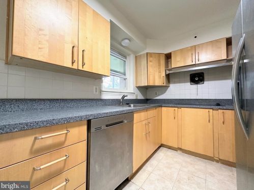 8455 12 Ave, Silver Spring MD 20903-3304 exterior