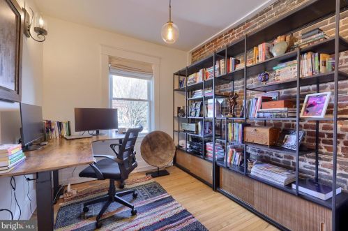 620 Pine St, Lancaster PA  17603-2824 exterior