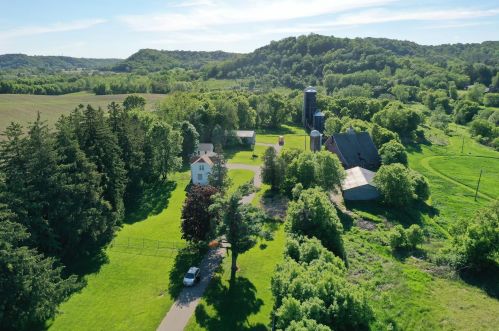 28365 Flower Valley Trl, Red Wing, MN 55066-5644