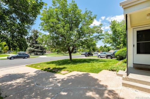 4870 Pearl St, Englewood CO  80113-6913 exterior