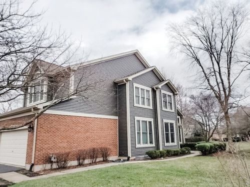 916 Heathrow Ln, Naperville, IL 60540-0338