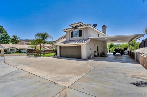9254 Ramona Ct, El Cajon, CA 92021-1981