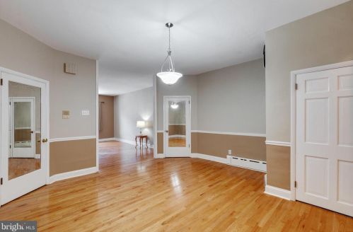 2335 12 St, Philadelphia PA 19133-1008 exterior