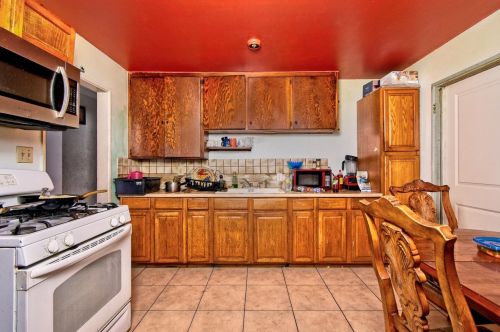 10121 Roehampton Ave, San Jose, CA 95127-3342