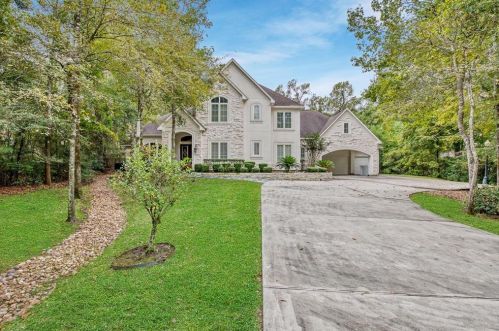 7474 Enchanted Stream Dr, Conroe, TX 77304-4963