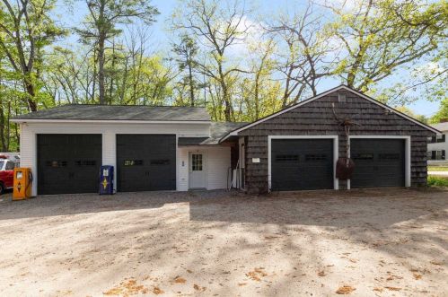 307 Dane Rd, Ctr Harbor, NH 03226-3318