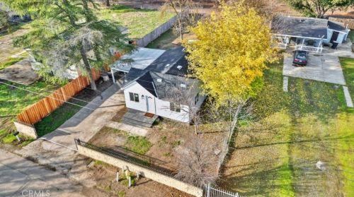 667 Easy St, Merced, CA 95340-9397
