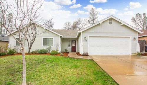 644 Valleybrook Dr, Redding, CA 96003-2699