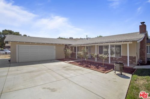 1196 1st St, Norco, CA 92860-2901