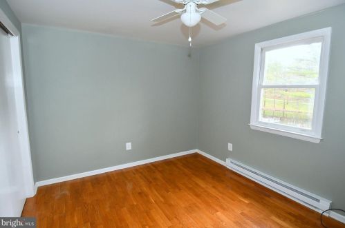 340 Highland Ridge Rd, Berkeley Springs WV  25411-3898 exterior