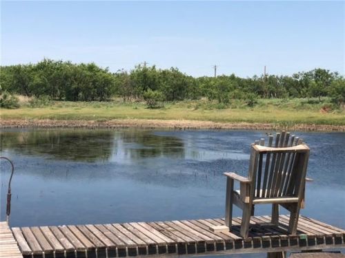 900 Fm 419, Longworth, TX 79543
