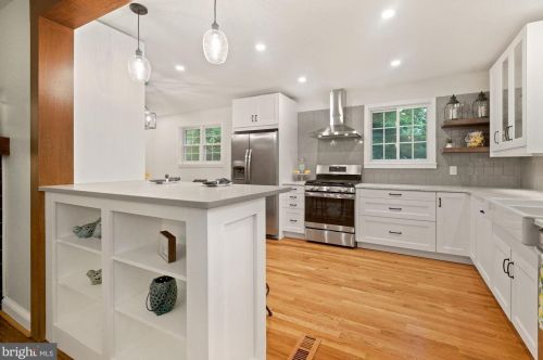 10 Eastmoor Dr, Silver Spring MD  20901-1935 exterior