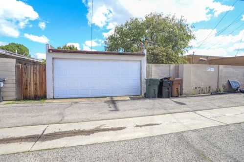 925 Emily St, Anaheim CA  92805-1910 exterior