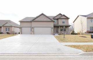 221 Pocono Ave, Mayfair, IL 61550-2375