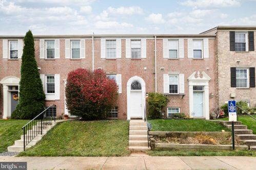9752 Early Spring Way, Columbia MD  21046-2070 exterior