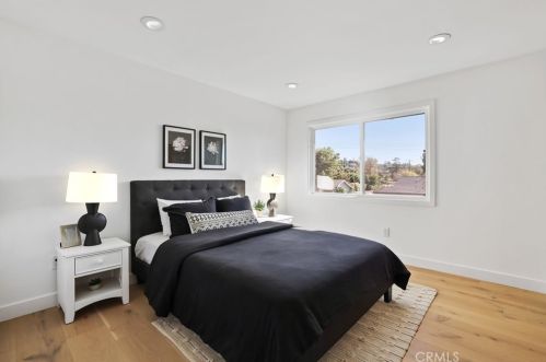 11872 Gladstone Dr, Santa Ana CA  92705-2938 exterior