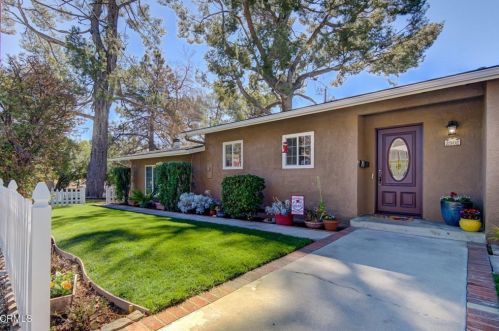 2902 El Caminito, Glendale CA 91214-2005 exterior