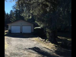 26618 Tucker Rd, Estacada, OR 97023-8493