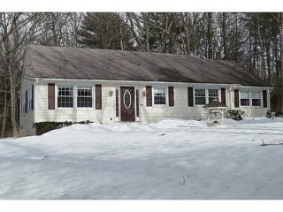 46 Blackinton Dr, Glocester, RI 02814-2175