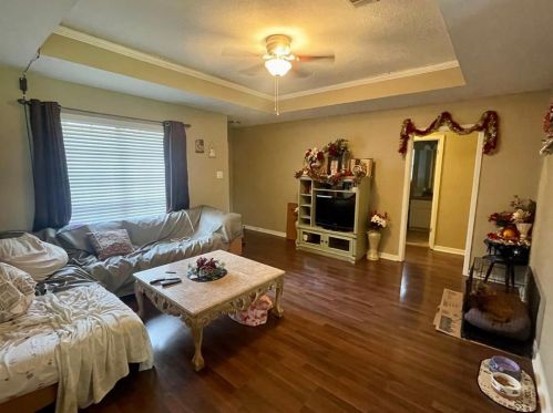 2700 Allen Rdg Dr, Bryan TX  77802-1769 exterior