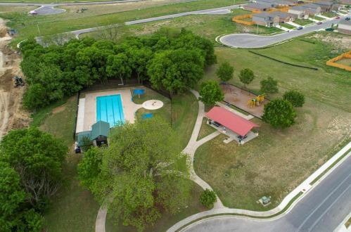 1649 Treeta Trl, Uhland TX 78640 exterior