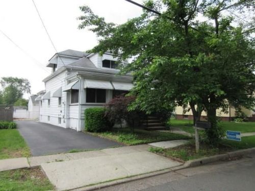 408 Plainfield Ave, Piscataway NJ  08854-4054 exterior