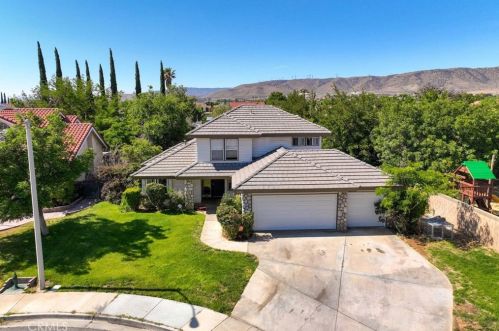 6122 Landau Pl, Lancaster, CA 93536-4511