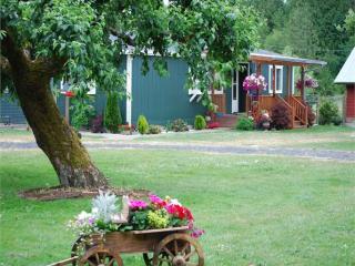 845 King Rd, Winlock, WA 98596-9126