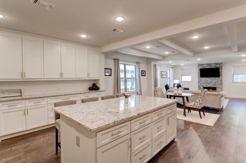 3501 6th St, Fort Worth TX  76107-2735 exterior