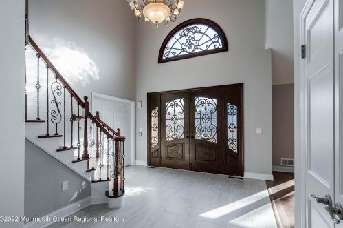 6 Jason Ct, Jackson Twp, NJ 08527-5309