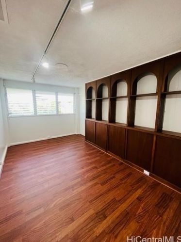 966 Koae St, Honolulu HI  96816-5005 exterior