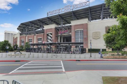 1078 Pinehurst Dr, Smyrna GA  30080-4357 exterior