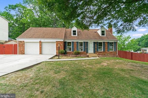 13200 Nassau Dr, Woodbridge, VA 22193-4105