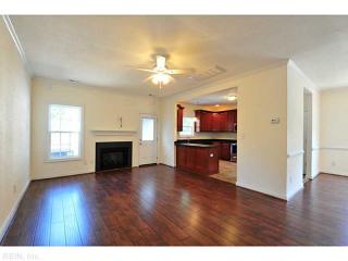1405 Cromwell Ave, Chesapeake, VA 23325-4001