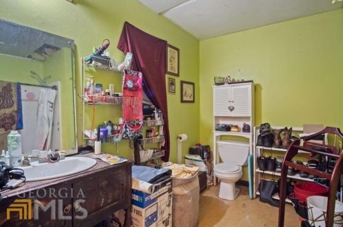 435 Pine Crest Cir, Cleveland, GA 30528-1565