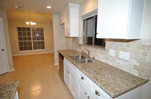 2003 Sancerre Ln, Carrollton TX  75007-2212 exterior