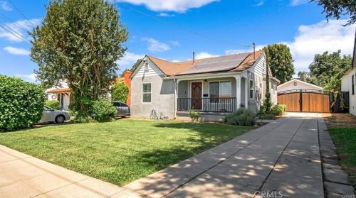 12431 Orange Dr, Whittier, CA 90601-3049