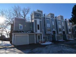200 2 St, Minneapolis MN  55411-2202 exterior