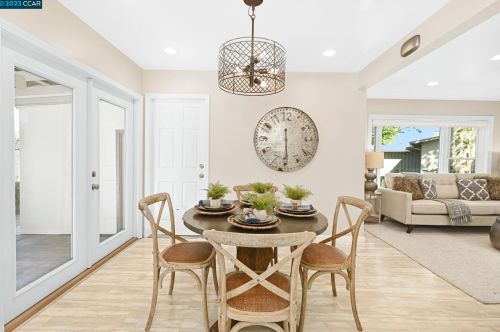 4375 Dorset Ct, Concord CA  94521-4220 exterior