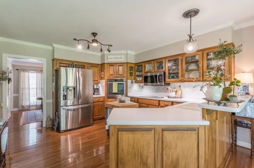 2732 Moorings Pkwy, Lithonia, GA 30039-8515