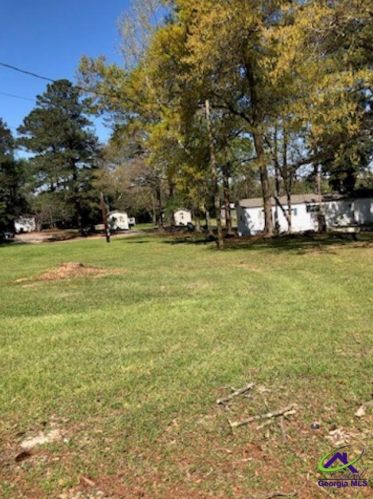 1040 Davis Dr, Warner Robins, GA 31093-1934